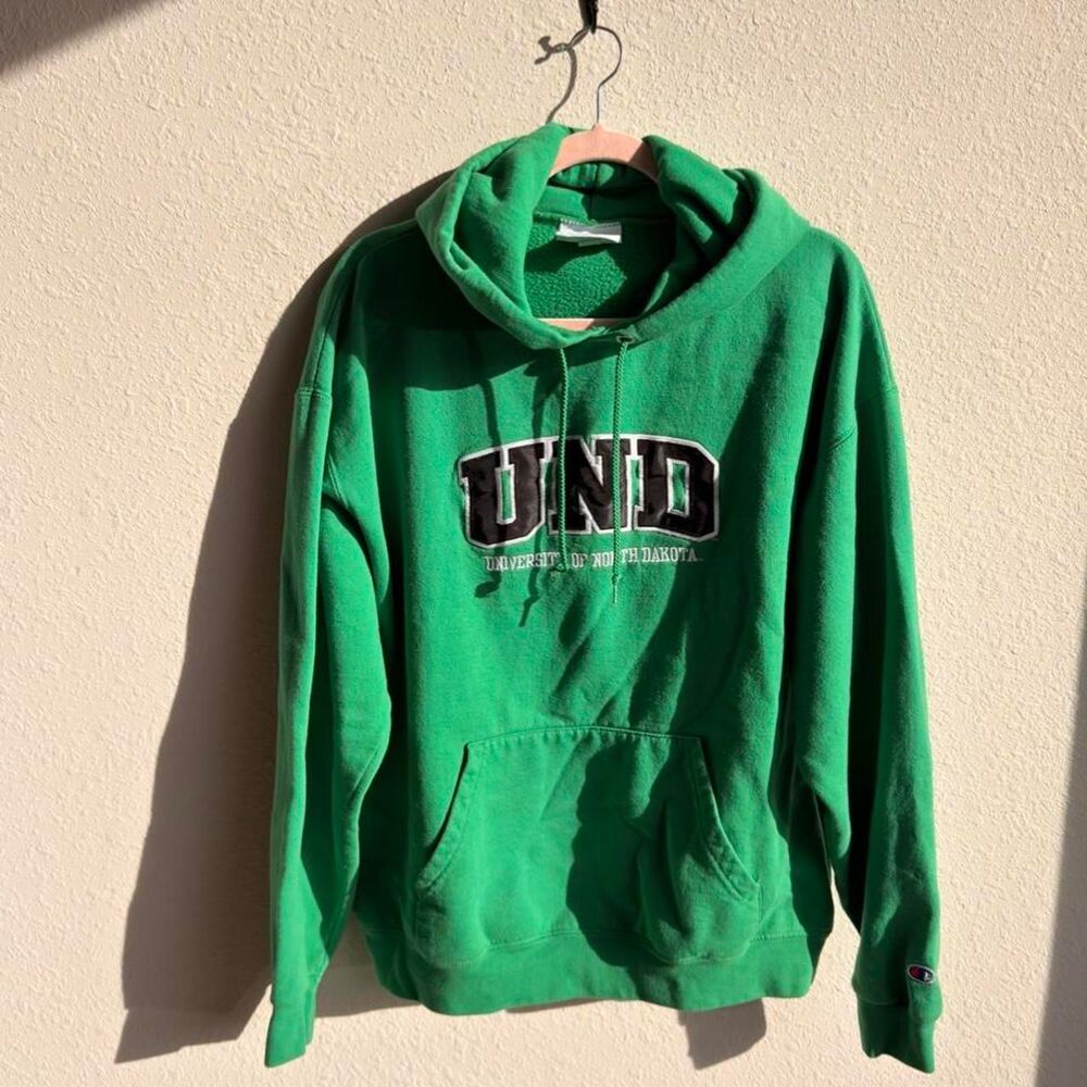 Champion Men's Green Hoodie
